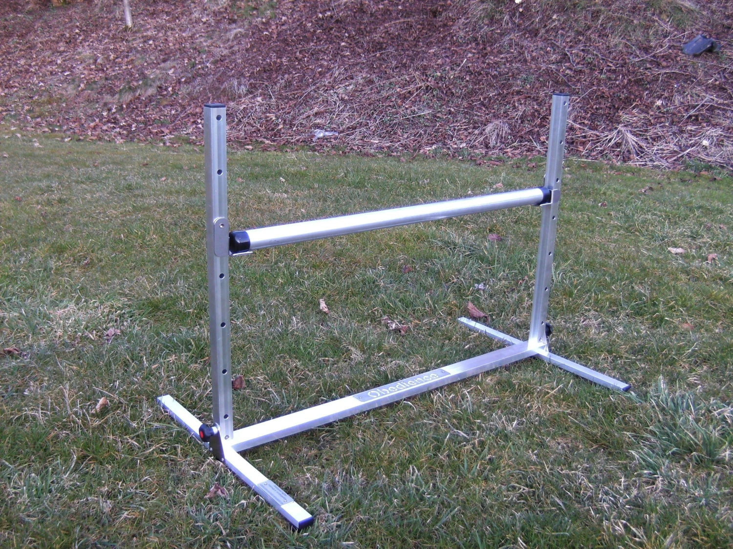 Obedience Hürde Offen ALU FCI / VDH Höhenverstellbar 10 - 70 Cm 3 Obedience Hürde Offen ALU FCI / VDH Höhenverstellbar 10 - 70 Cm