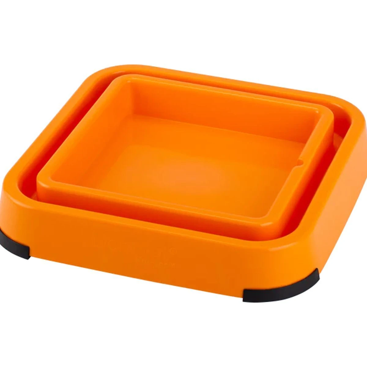 LickiMat Outddor Keeper Orange 20x20cm 3 LickiMat Outddor Keeper Orange 20x20cm